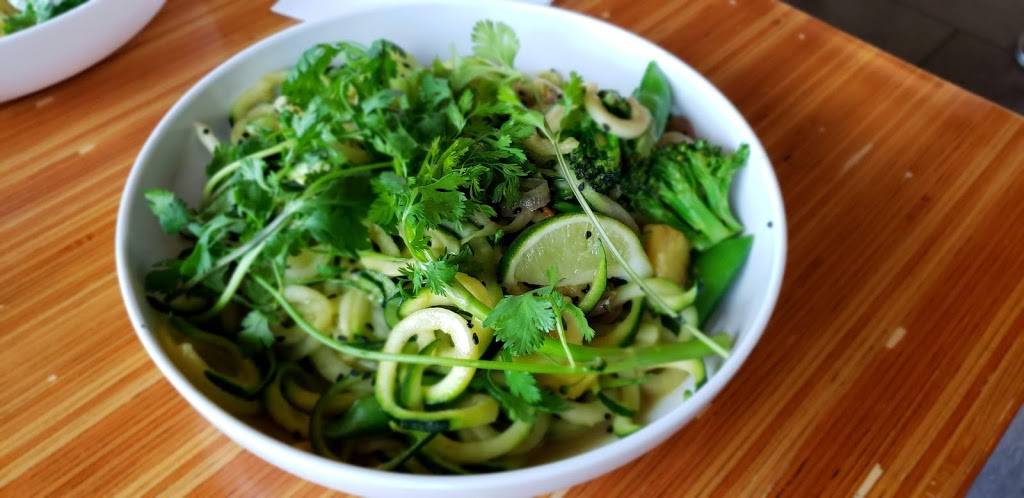 Noodles and Company | restaurant | 9140 Calumet Ave, Munster, IN 46321, USA | 2198366018 OR +1 219-836-6018