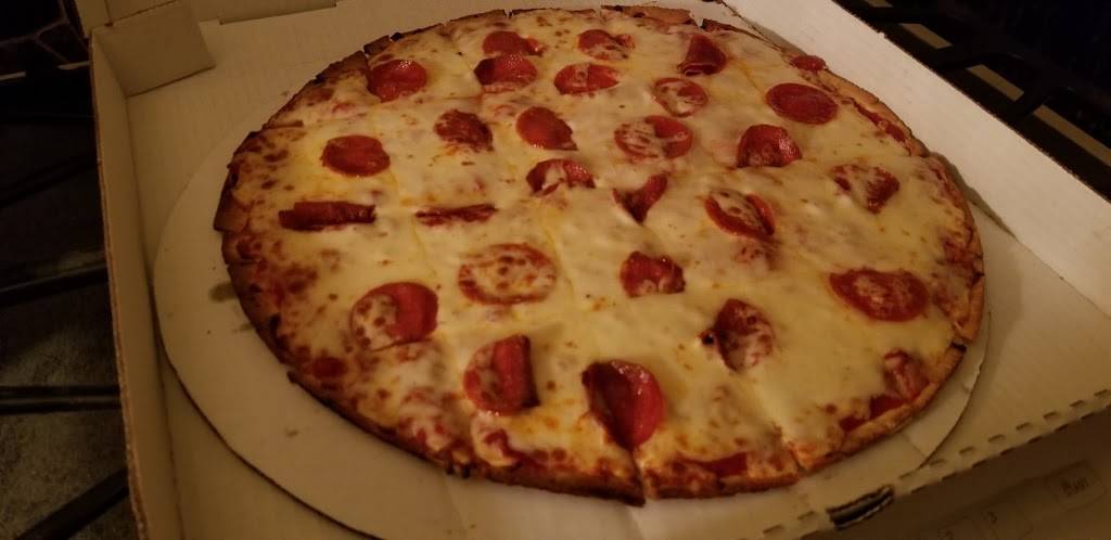 Goldies Pizza & Slots | restaurant | 4722 W Farmington Rd, Peoria, IL 61604, USA | 3097132173 OR +1 309-713-2173