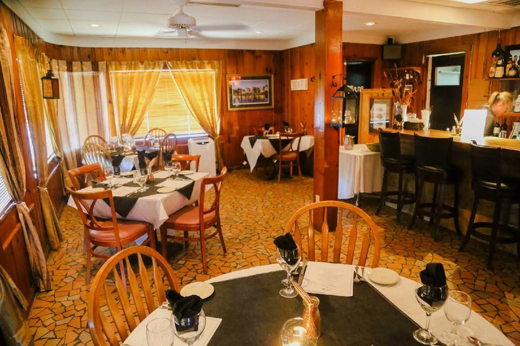 Lilfreds | restaurant | 8425 Camden Hwy, Rembert, SC 29128, USA | 8034328750 OR +1 803-432-8750