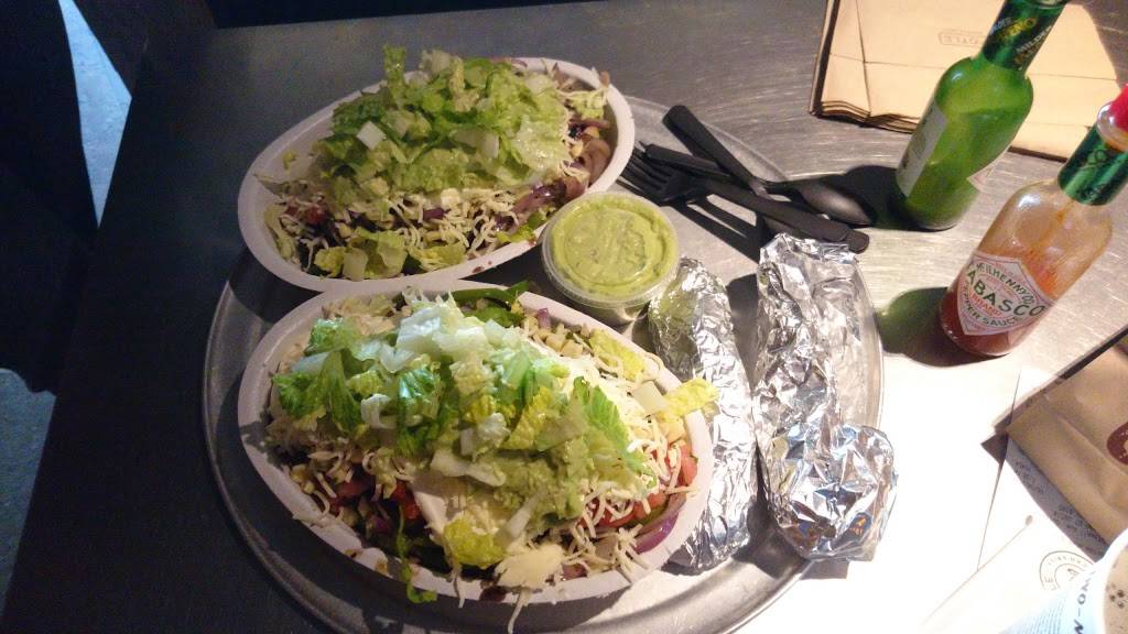 Chipotle Mexican Grill | restaurant | 2165 Dixwell Ave Ste 2, Hamden, CT 06514, USA | 2032308185 OR +1 203-230-8185