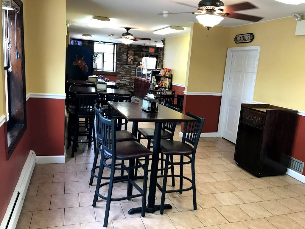 Marios Pizza | restaurant | 200 White St, Weissport, PA 18235, USA | 6103777800 OR +1 610-377-7800