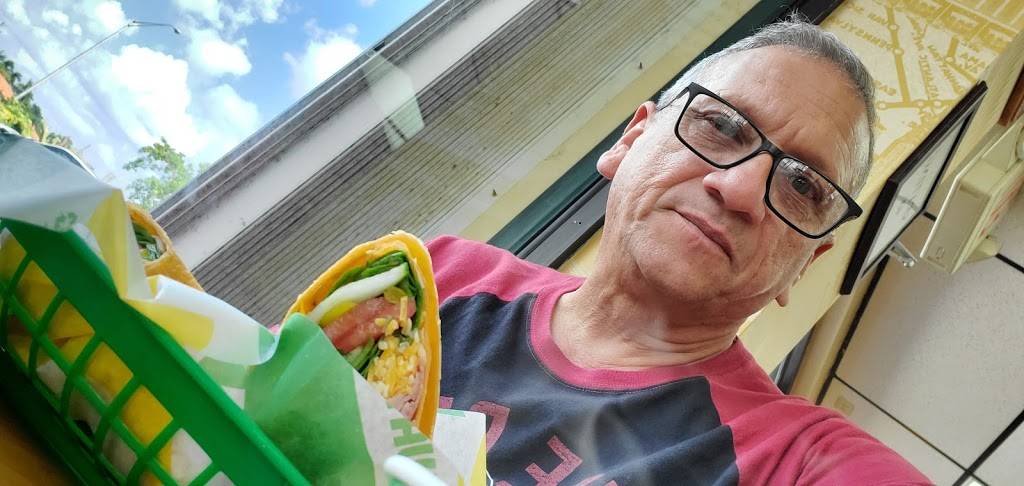 Subway | restaurant | 14608 SW 8th St, Miami, FL 33184, USA | 3052290072 OR +1 305-229-0072