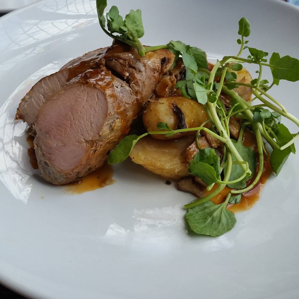 Cinderellas Royal Table | restaurant | 1365 W Monorail Way, Orlando, FL 32836, USA | 4079342927 OR +1 407-934-2927