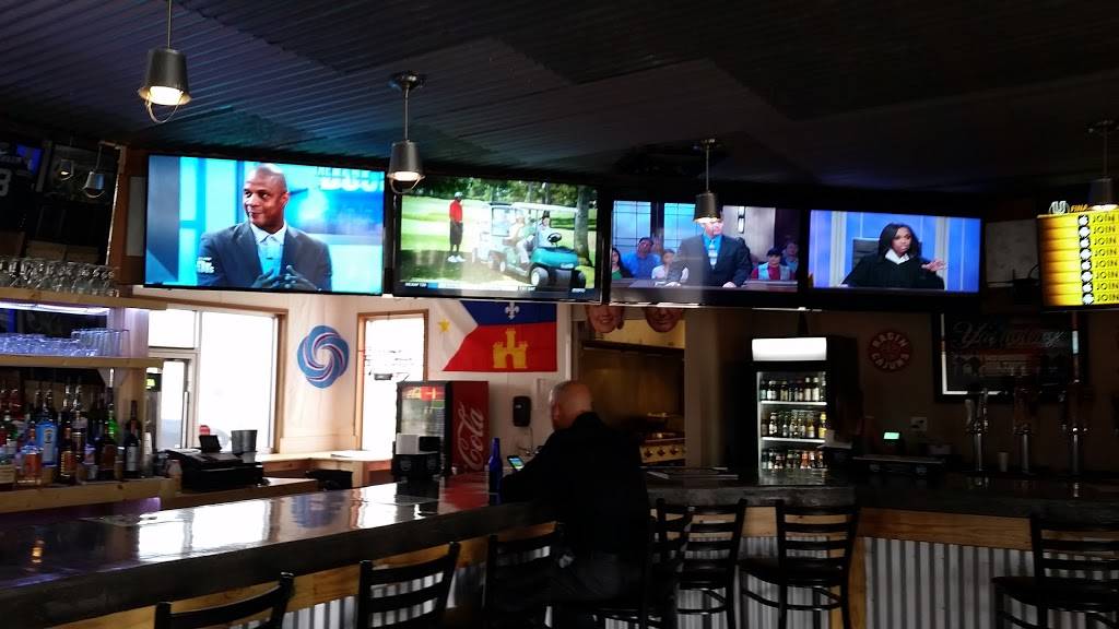 Legends Pinhook | restaurant | 3439 W Pinhook Rd, Lafayette, LA 70508, USA | 3374563861 OR +1 337-456-3861