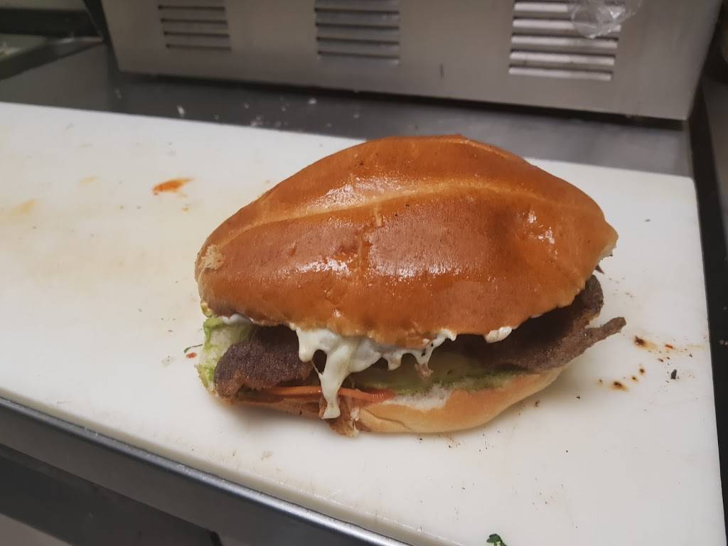 Tacos Neno | restaurant | 946 Wisconsin Ave, Beloit, WI 53512, USA | 6083122371 OR +1 608-312-2371