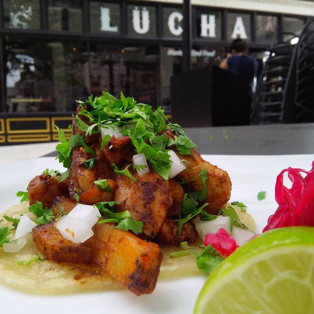 Lucha "Mexican Soul Food" | restaurant | 522 N Grand Blvd, St. Louis, MO 63103, USA | 3148339993 OR +1 314-833-9993