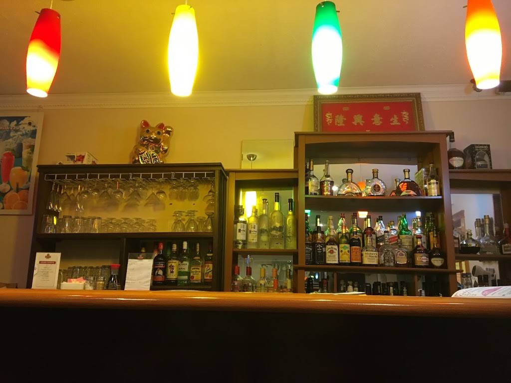 Golden Chopsticks | restaurant | 62 Franklin St, Westerly, RI 02891, USA | 4013486666 OR +1 401-348-6666