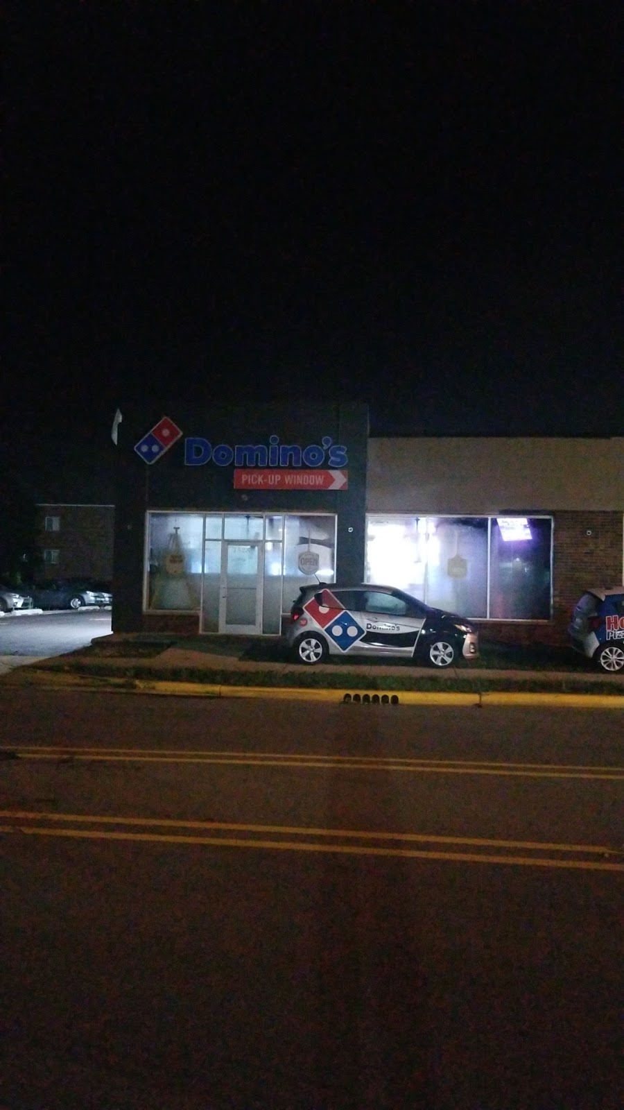 Dominos | meal takeaway | 1528 N Arbogast St, Griffith, IN 46319, USA | 2195338010 OR +1 219-533-8010
