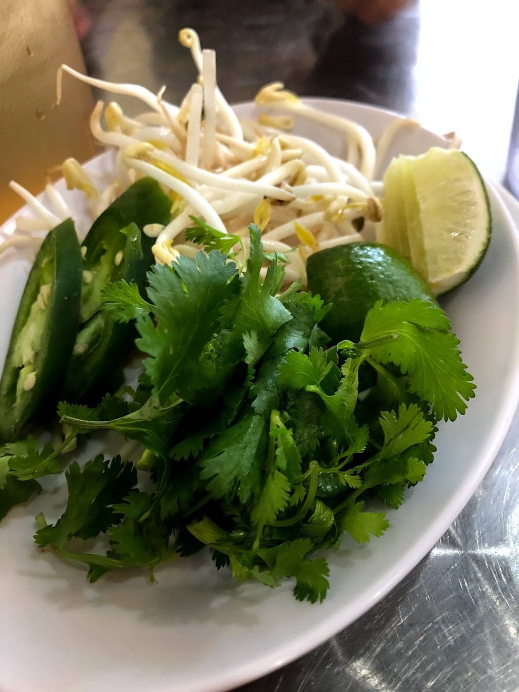 Chaus Cafe | restaurant | 814 S Fort Hood St, Killeen, TX 76541, USA | 2542131262 OR +1 254-213-1262