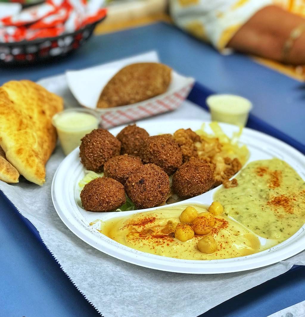 Pita Hut Grille | restaurant | 4965 N High St, Columbus, OH 43214, USA | 6144330996 OR +1 614-433-0996