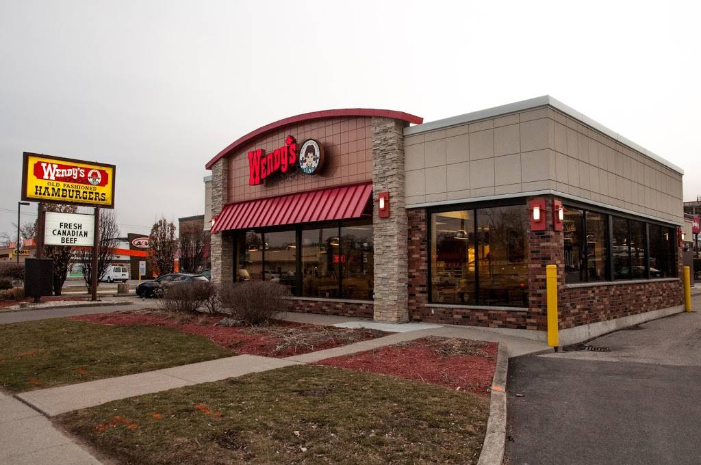 Wendys | restaurant | 36 Wellington St E, Guelph, ON N1H 3R8, Canada | 5198211882 OR +1 519-821-1882