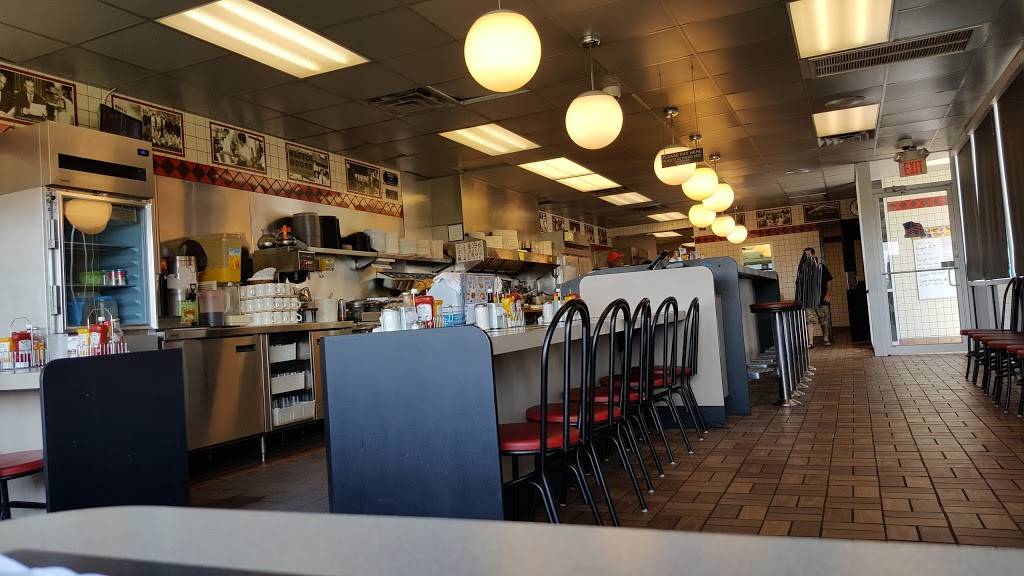 Waffle House | meal takeaway | 675 Wilson St, Wetumpka, AL 36092, USA | 3345674858 OR +1 334-567-4858