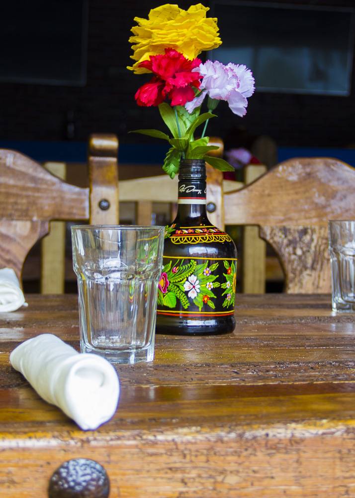 Azteca | restaurant | 522 Pequonnock St, Bridgeport, CT 06604, USA | 2033453232 OR +1 203-345-3232