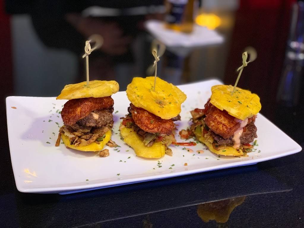 MamaJuana Restaurant Pawtucket RI | restaurant | 904 Main St, Pawtucket, RI 02860, USA | 4014752374 OR +1 401-475-2374