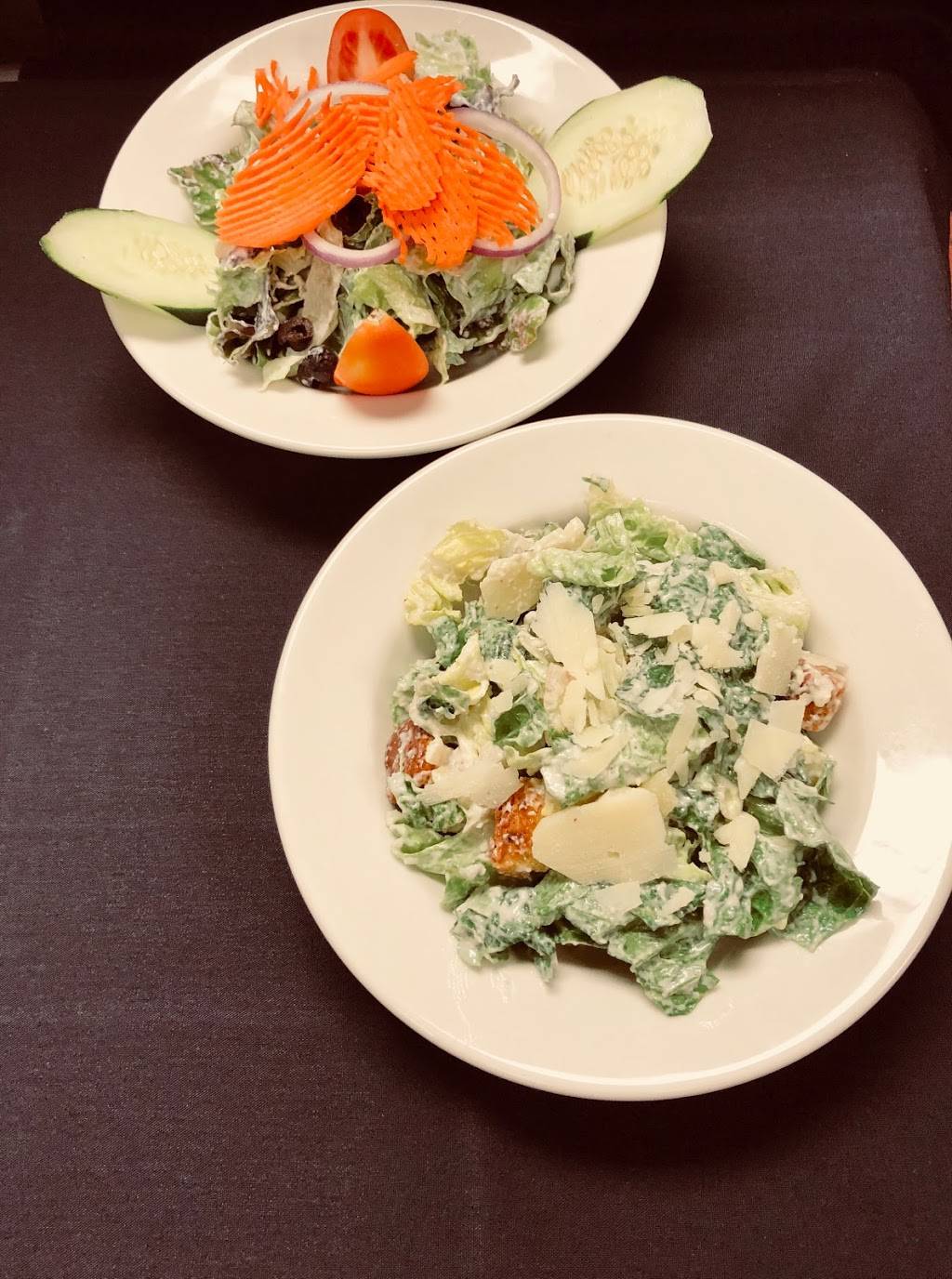 Dominicks Italian Of Historic Norcross | restaurant | 95 S Peachtree St, Norcross, GA 30071, USA | 7704491611 OR +1 770-449-1611