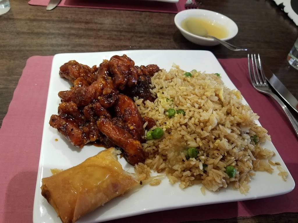 House of Chang | restaurant | 282 Concord Ave, Cambridge, MA 02138, USA | 6175479888 OR +1 617-547-9888