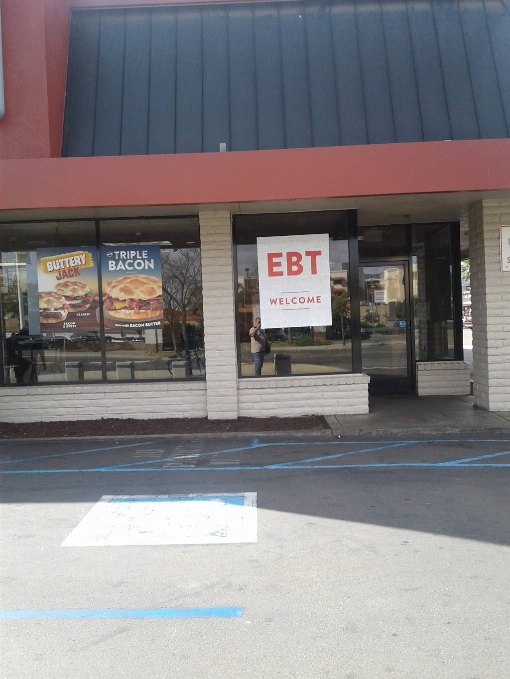 Jack in the Box | restaurant | 393 W Main St, El Cajon, CA 92020, USA | 6194472520 OR +1 619-447-2520