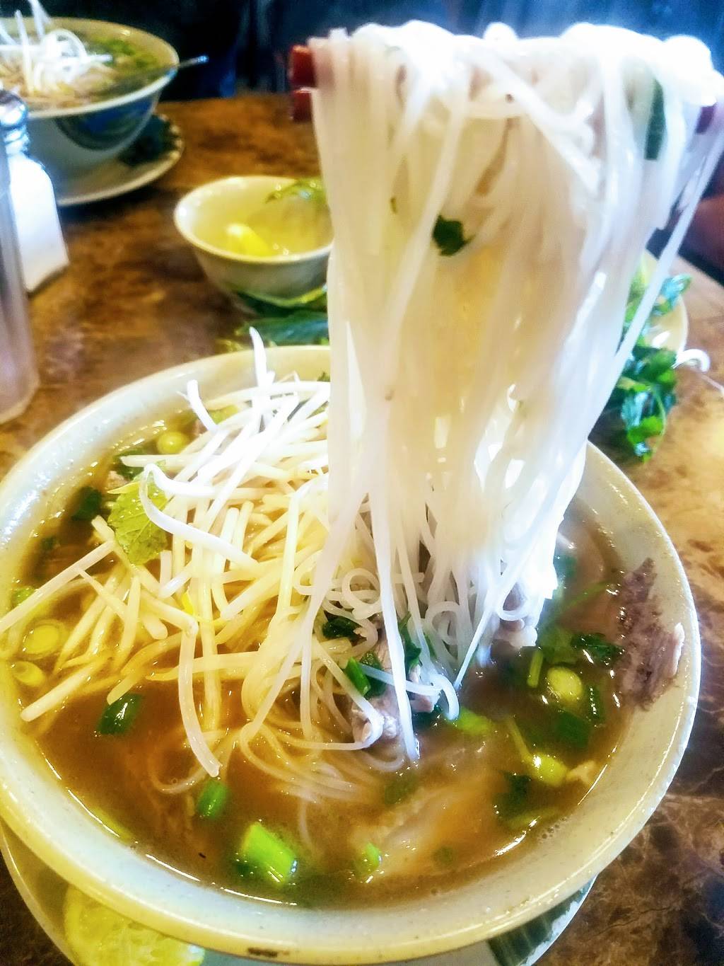 Hiền Vương | restaurant | 2525 Westminster Ave # H, Santa Ana, CA 92706, USA | 7145542696 OR +1 714-554-2696