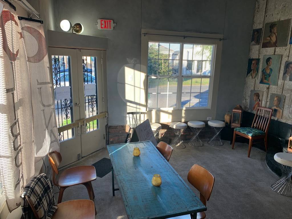 Luna Libre | restaurant | 3600 St Claude Ave, New Orleans, LA 70117, USA | 5042371284 OR +1 504-237-1284