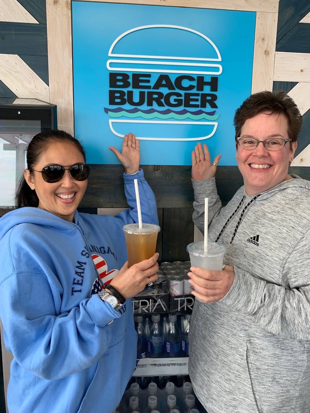 Beach Burger | restaurant | Boardwalk @, Grand Blvd, Long Beach, NY 11561, USA | 5164318800 OR +1 516-431-8800