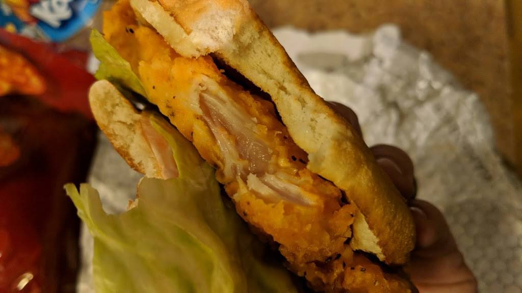 Wendys | restaurant | 914 Conant St, Maumee, OH 43537, USA | 4198933132 OR +1 419-893-3132