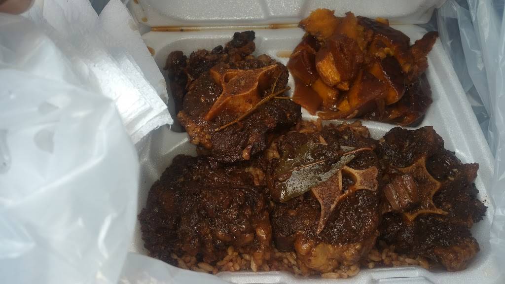 Jerk2Go | restaurant | 2277 Grant St, Gary, IN 46404, USA | 2199495375 OR +1 219-949-5375