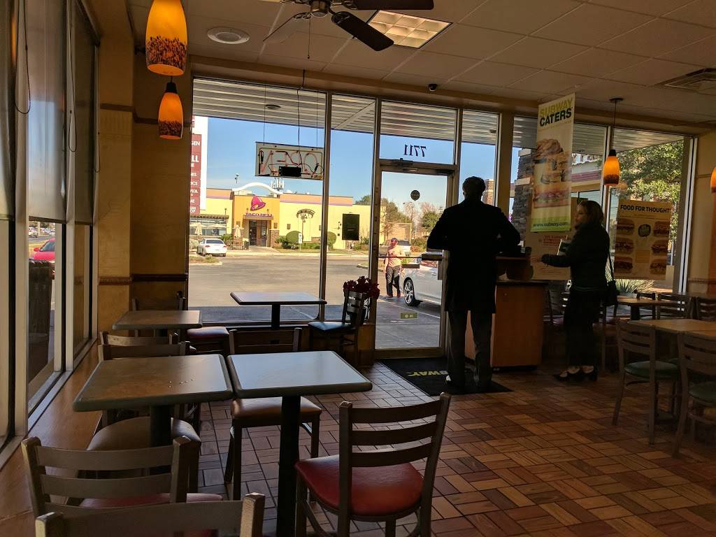 Subway | restaurant | 7711 Burnet Rd, Austin, TX 78757, USA | 5129060192 OR +1 512-906-0192