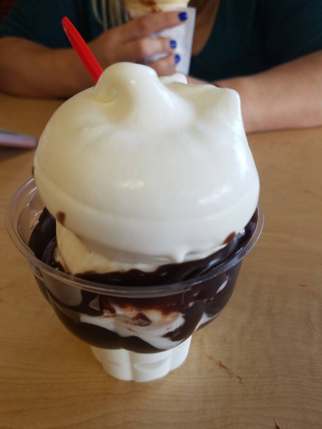 Dairy Queen Grill & Chill | restaurant | 3260 Nameoki Rd, Granite City, IL 62040, USA | 6188762253 OR +1 618-876-2253