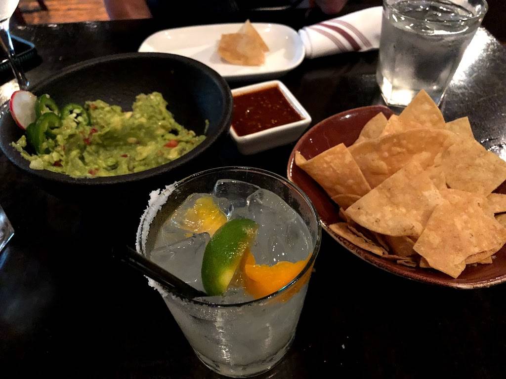 Barrio | restaurant | 235 6th St E, St Paul, MN 55101, USA | 6512223250 OR +1 651-222-3250