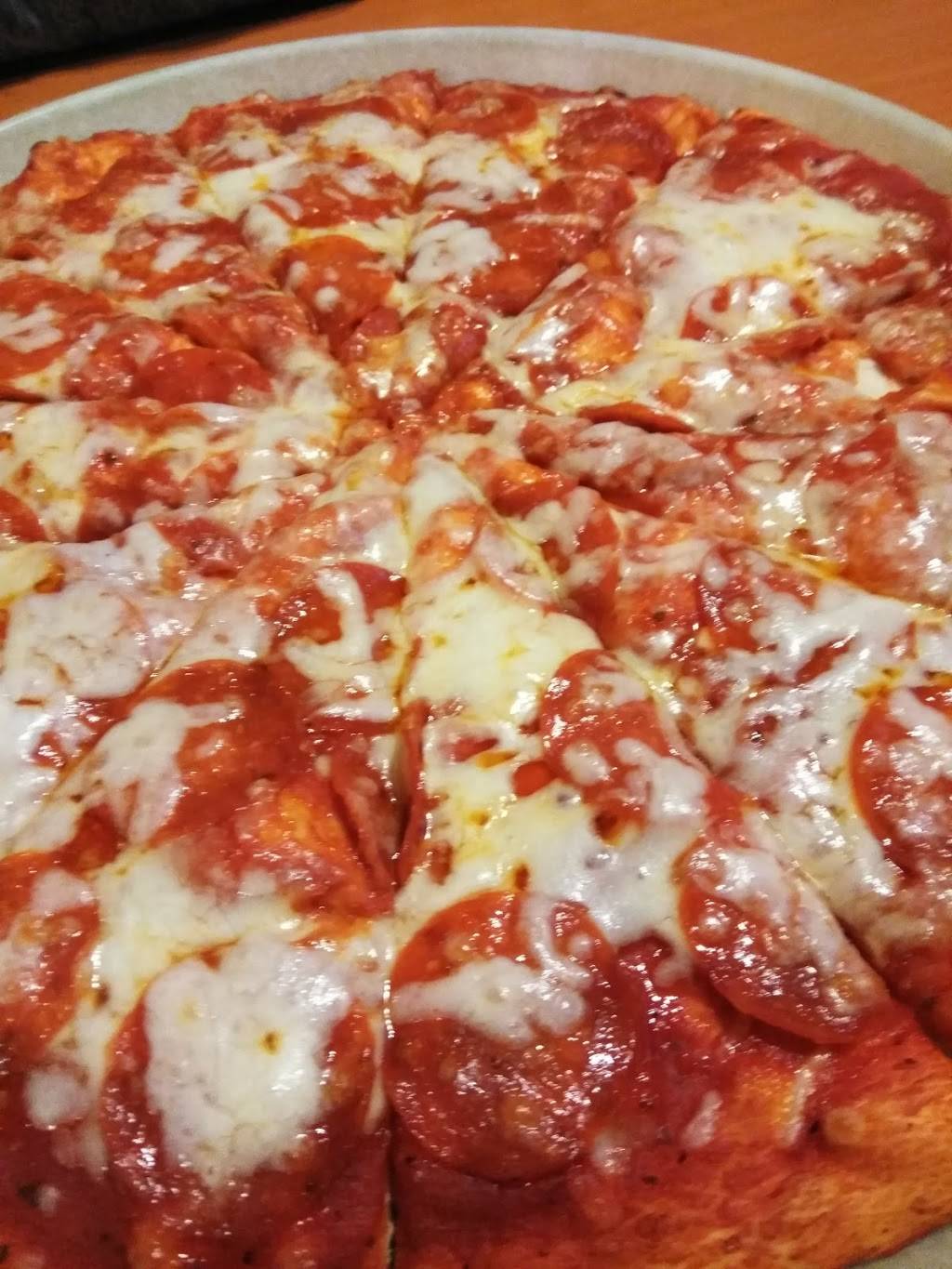 Shakeys Pizza Parlor | restaurant | 5639 Holt Blvd, Montclair, CA 91763, USA | 9099885431 OR +1 909-988-5431