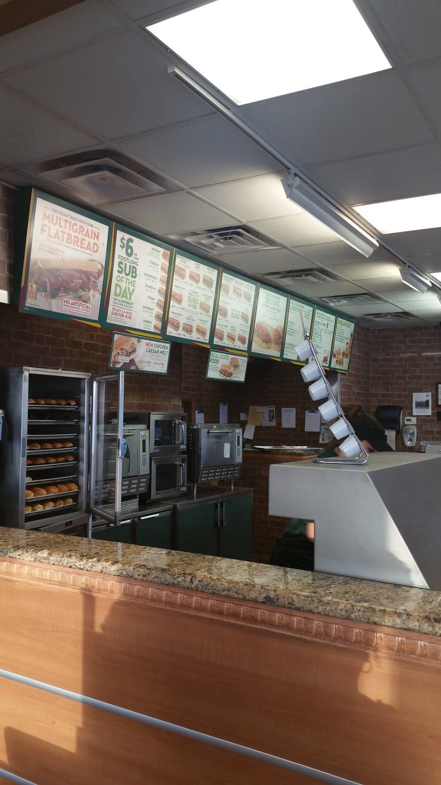 Subway | restaurant | 2420 13th St, St Cloud, FL 34769, USA | 4079575711 OR +1 407-957-5711
