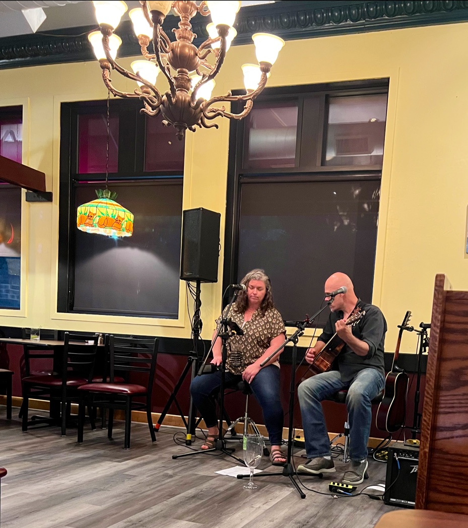 Bianca’s Grill & Vineyard | restaurant | 410 S Ankeny Blvd, Ankeny, IA 50023, USA | 5153044376 OR +1 515-304-4376