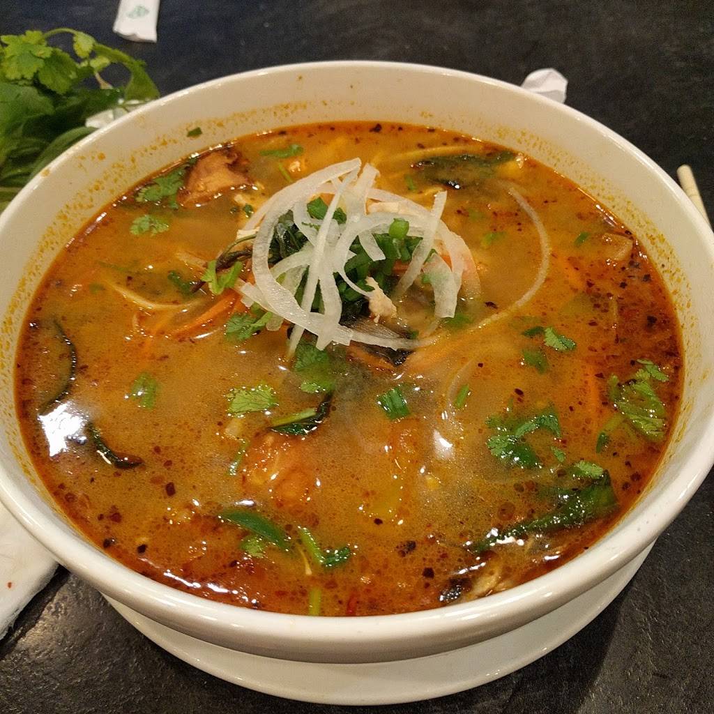 Rolling Wok Cafe | restaurant | 1534 E Grand Ave E, Des Moines, IA 50316, USA | 5152663787 OR +1 515-266-3787