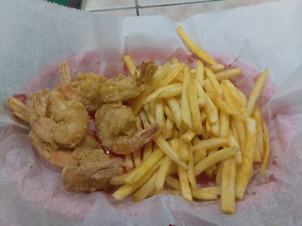 Shooters Sports Bar | restaurant | 821 Allison-Bonnett Memorial Dr, Hueytown, AL 35023, USA | 2057442277 OR +1 205-744-2277