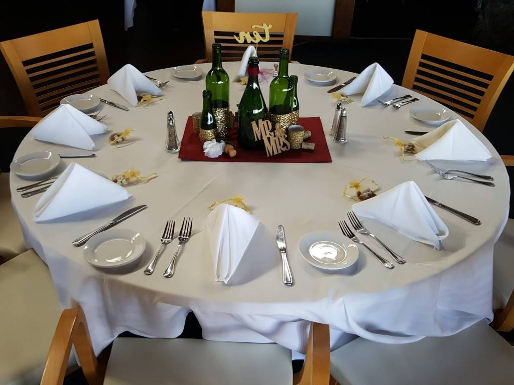 The Inn Restaurant at Ocean Village | restaurant | 2400 S Ocean Dr, Fort Pierce, FL 34949, USA | 7725774344 OR +1 772-577-4344