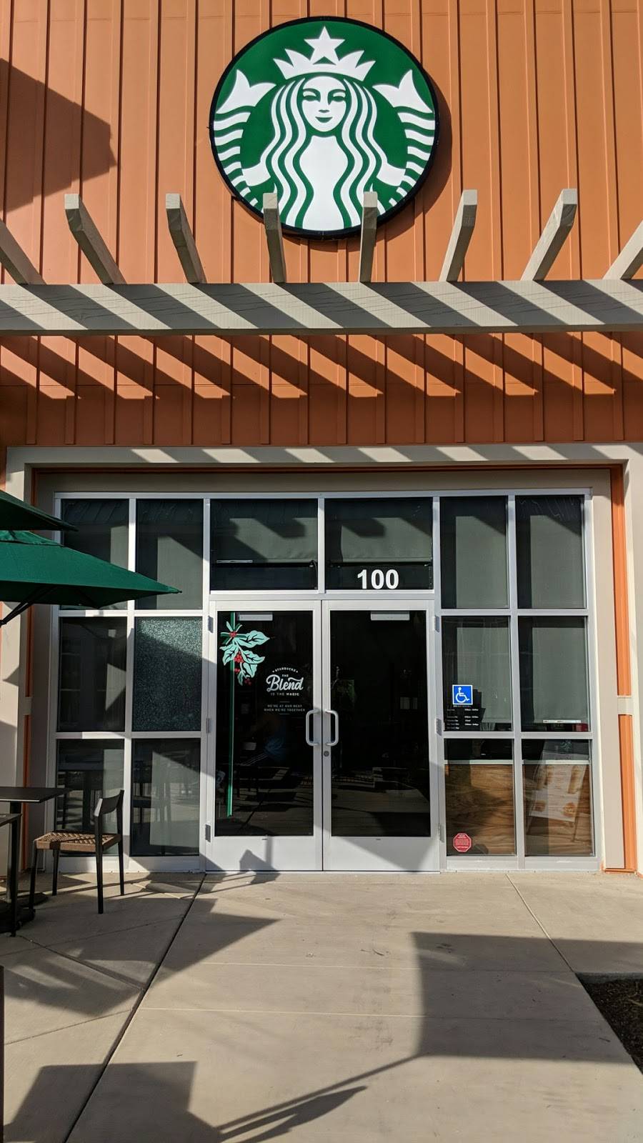 Starbucks | cafe | 10988 Bellegrave Ave Unit 100, Jurupa Valley, CA 91752, USA | 9513619352 OR +1 951-361-9352