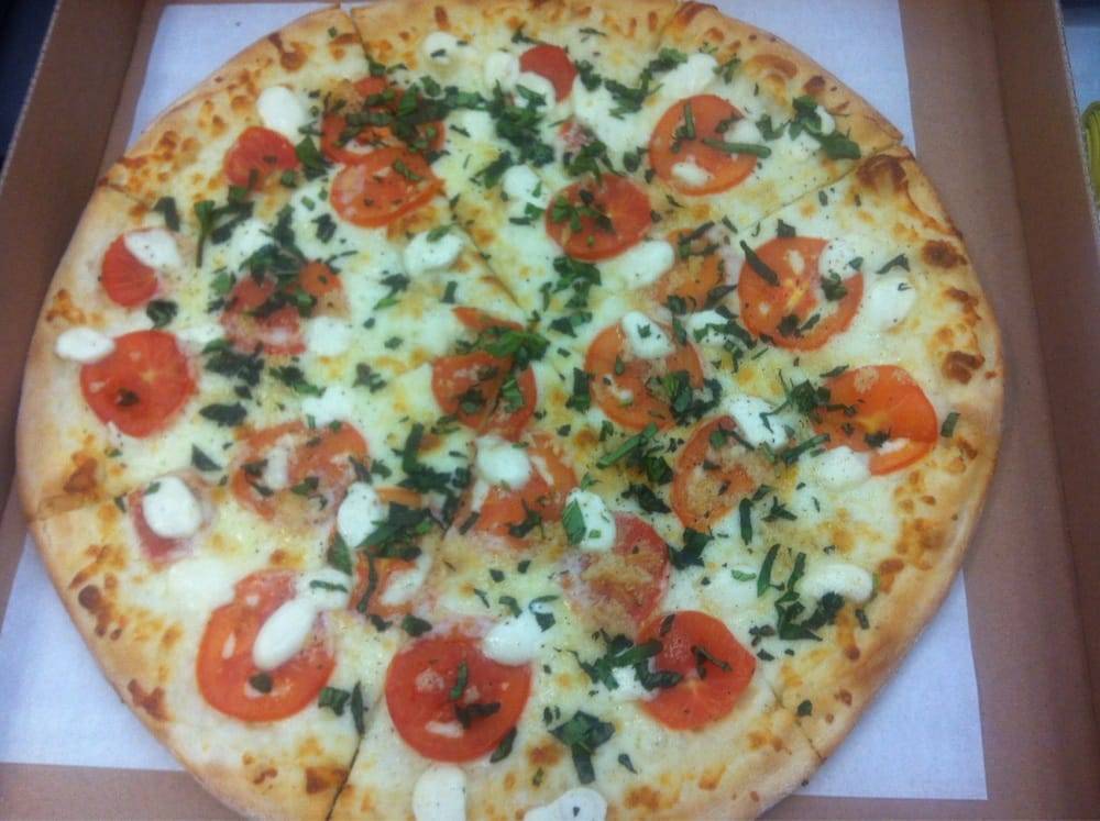 Alfredos Pizzeria | restaurant | 3022 Cañon St, San Diego, CA 92106, USA | 6192267827 OR +1 619-226-7827