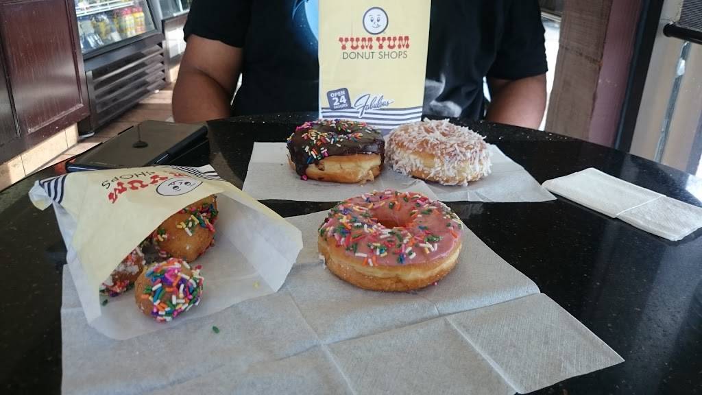 Yum Yum Donuts | bakery | 6925 Linda Vista Rd, San Diego, CA 92111, USA | 8585719410 OR +1 858-571-9410