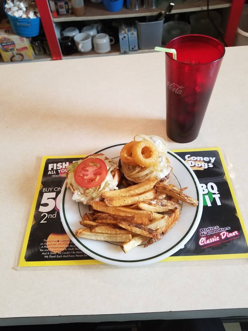 Oldies & Goodies Family Diner | restaurant | 641 Massillon Rd, Akron, OH 44306, USA | 3307333878 OR +1 330-733-3878