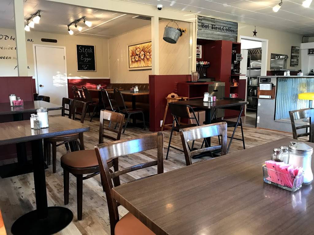 Colton Cafe | restaurant | 21038 S Hwy #211, Colton, OR 97017, USA | 5038245111 OR +1 503-824-5111