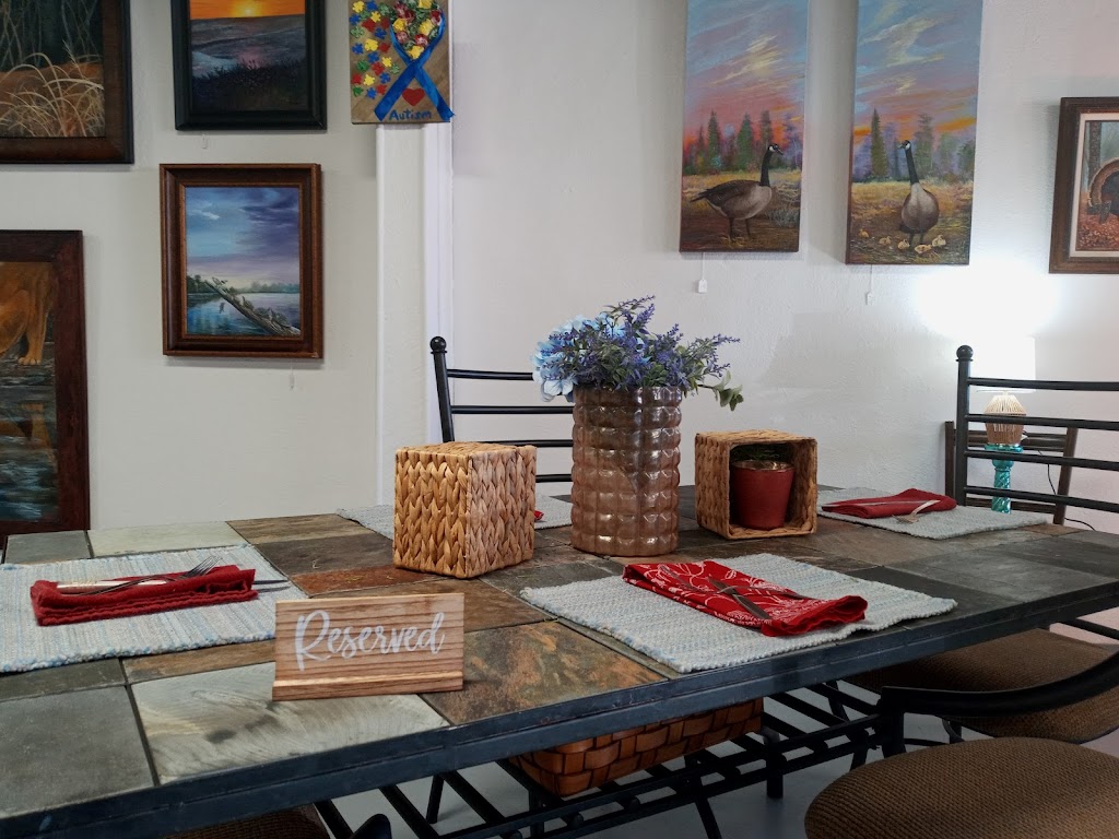 The Reserved Table | restaurant | 126 W Louisiana Ave, Vivian, LA 71082, USA | 3184225065 OR +1 318-422-5065