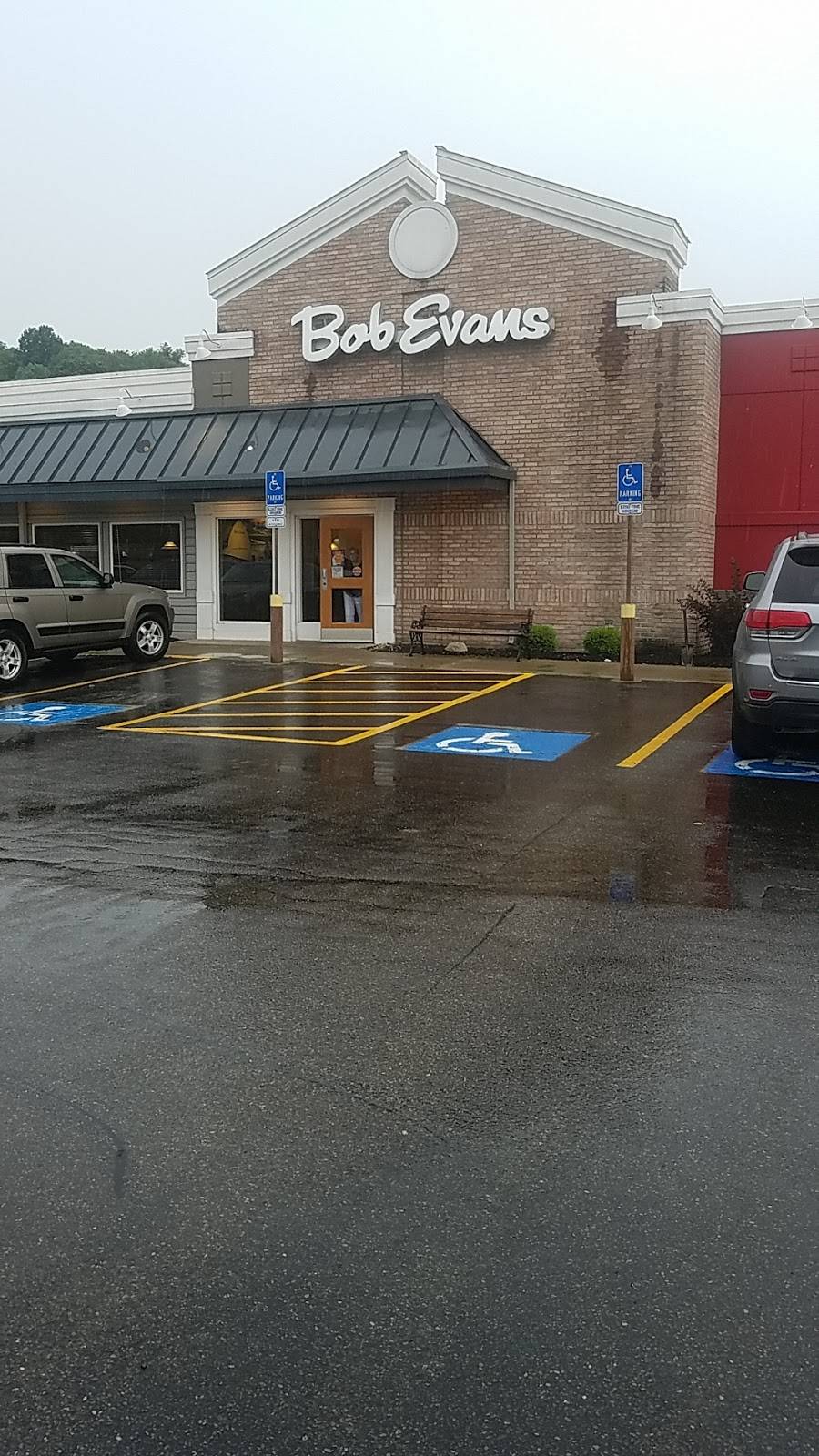 Bob Evans | restaurant | 80 S Whitewoman St, Coshocton, OH 43812, USA | 7406228375 OR +1 740-622-8375