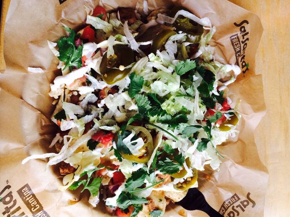 Salsaritas Fresh Mexican Grill | restaurant | 507 Stirling St, Greensboro, NC 27412, USA | 3363345443 OR +1 336-334-5443