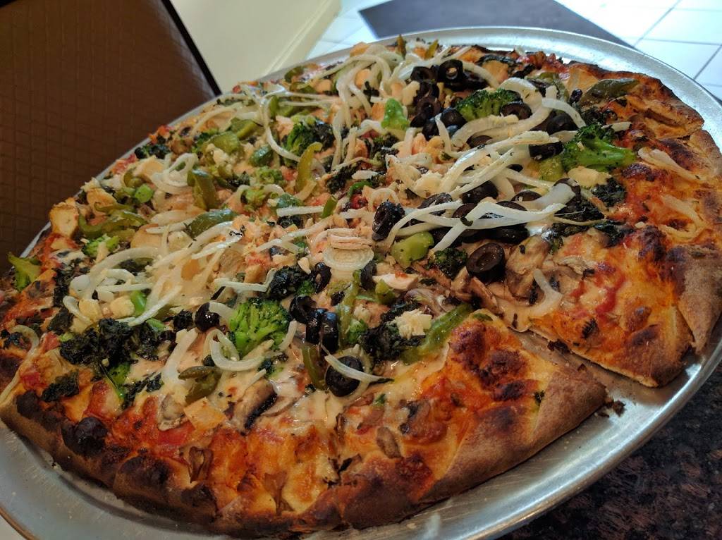 Roma Pizzeria | restaurant | 150 Wakelee Ave, Ansonia, CT 06401, USA | 2037346815 OR +1 203-734-6815