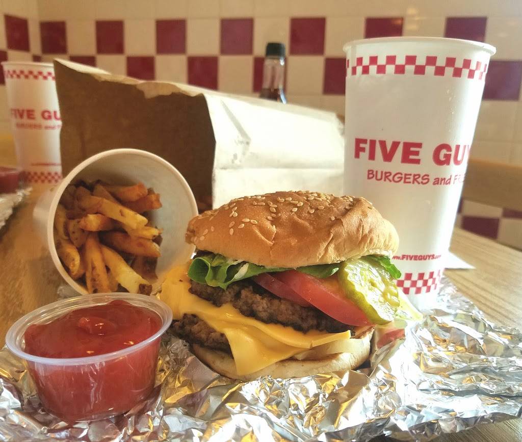 Five Guys | meal takeaway | 1795 Us Highway 17 N, Mt Pleasant, SC 29464, USA | 8438814550 OR +1 843-881-4550