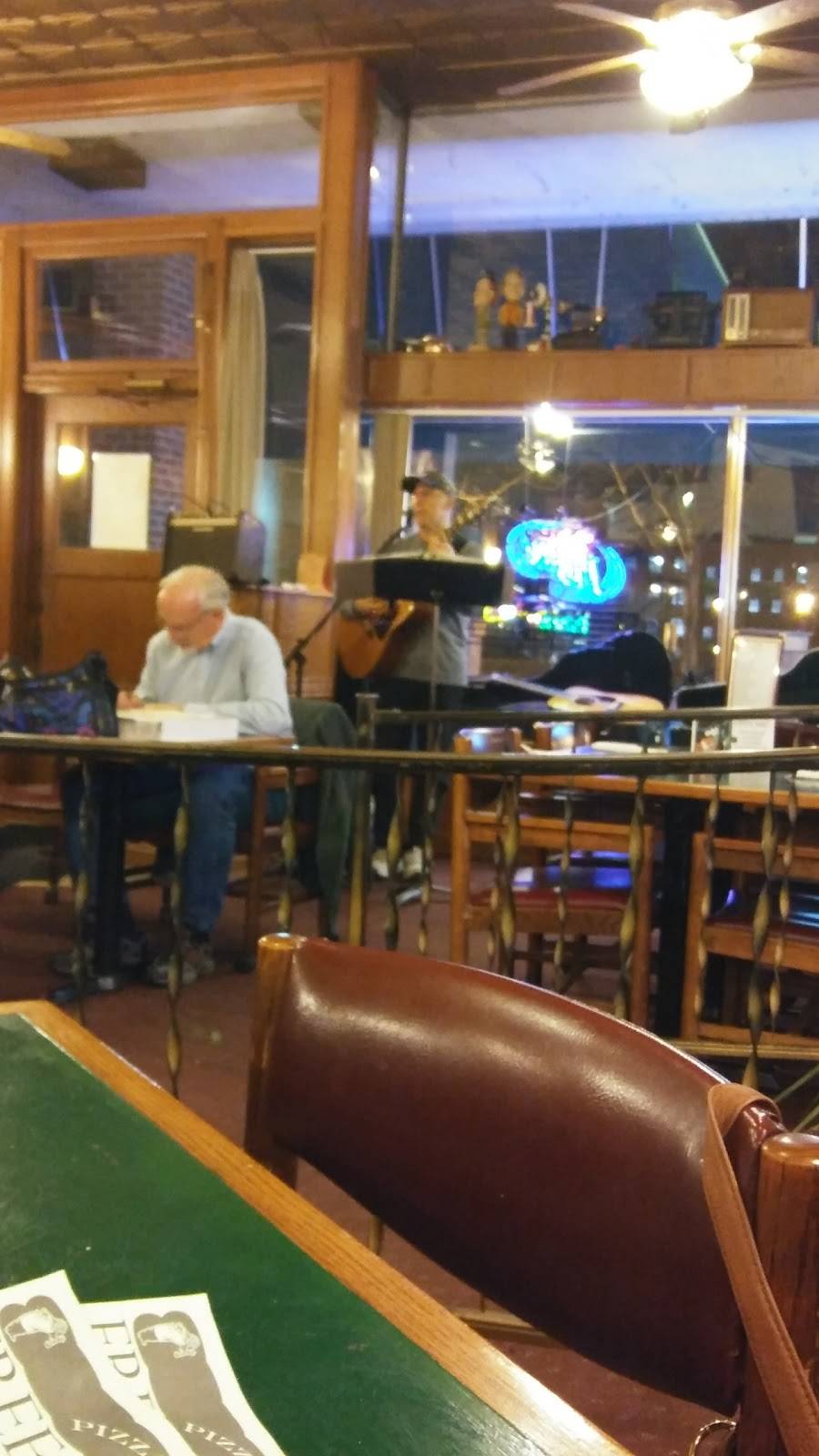 Pizza Palace | restaurant | 117 N Addison Ave, Elmhurst, IL 60126, USA | 6308345900 OR +1 630-834-5900