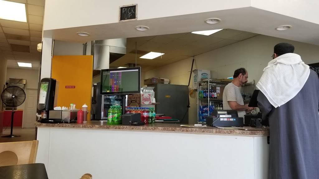 Two Brothers Chicken | meal takeaway | 14845 Build America Dr, Woodbridge, VA 22191, USA | 7034913663 OR +1 703-491-3663