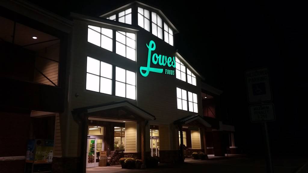 Lowes Foods of Jamestown | bakery | 1236 Guilford College Rd, Jamestown, NC 27282, USA | 3368567202 OR +1 336-856-7202