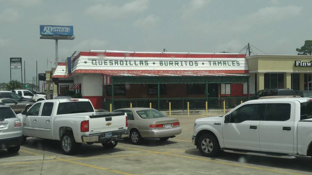 Montereys Little Mexico | restaurant | 3327 Gulf Fwy S, Dickinson, TX 77539, USA | 2813371310 OR +1 281-337-1310