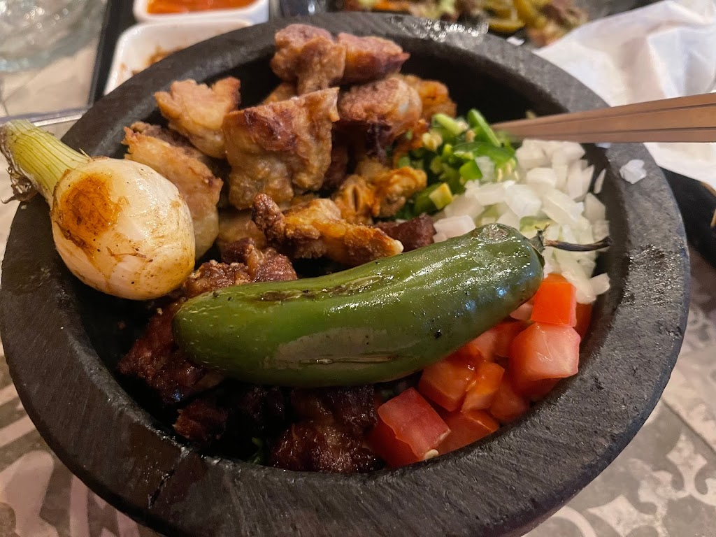 República cantina de México | restaurant | 3402 E Del Mar Blvd Suite 220, Laredo, TX 78041, USA | 9565685003 OR +1 956-568-5003